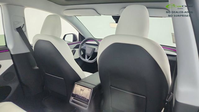 Used 2026 Tesla Model Y 2WD image 24