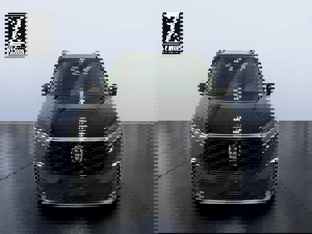 Used 2024 Honda Pilot Touring image 8