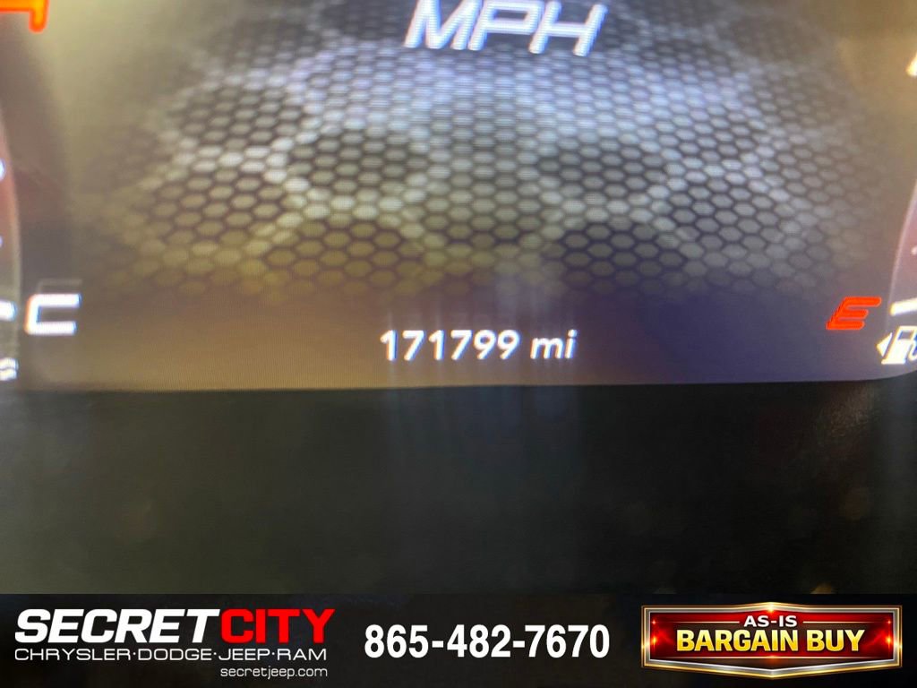 Used 2018 Dodge Charger SXT Plus w/ Blacktop Package RWD image 18