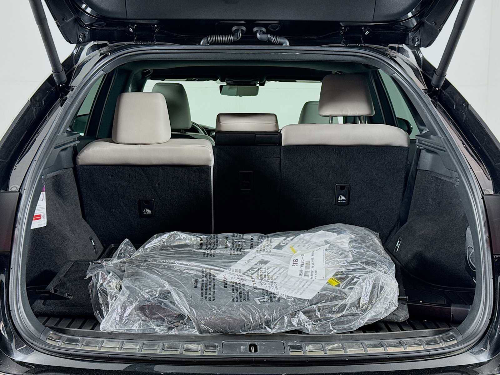 Used 2023 Lexus RX 350 Premium Plus w/ Accessory Package AWD/4WD image 26