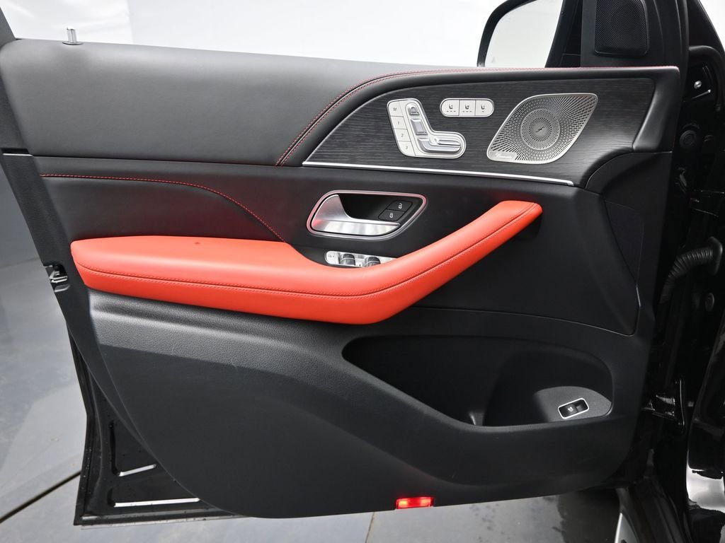 Used 2025 Mercedes-Benz GLE 63 AMG S image 22