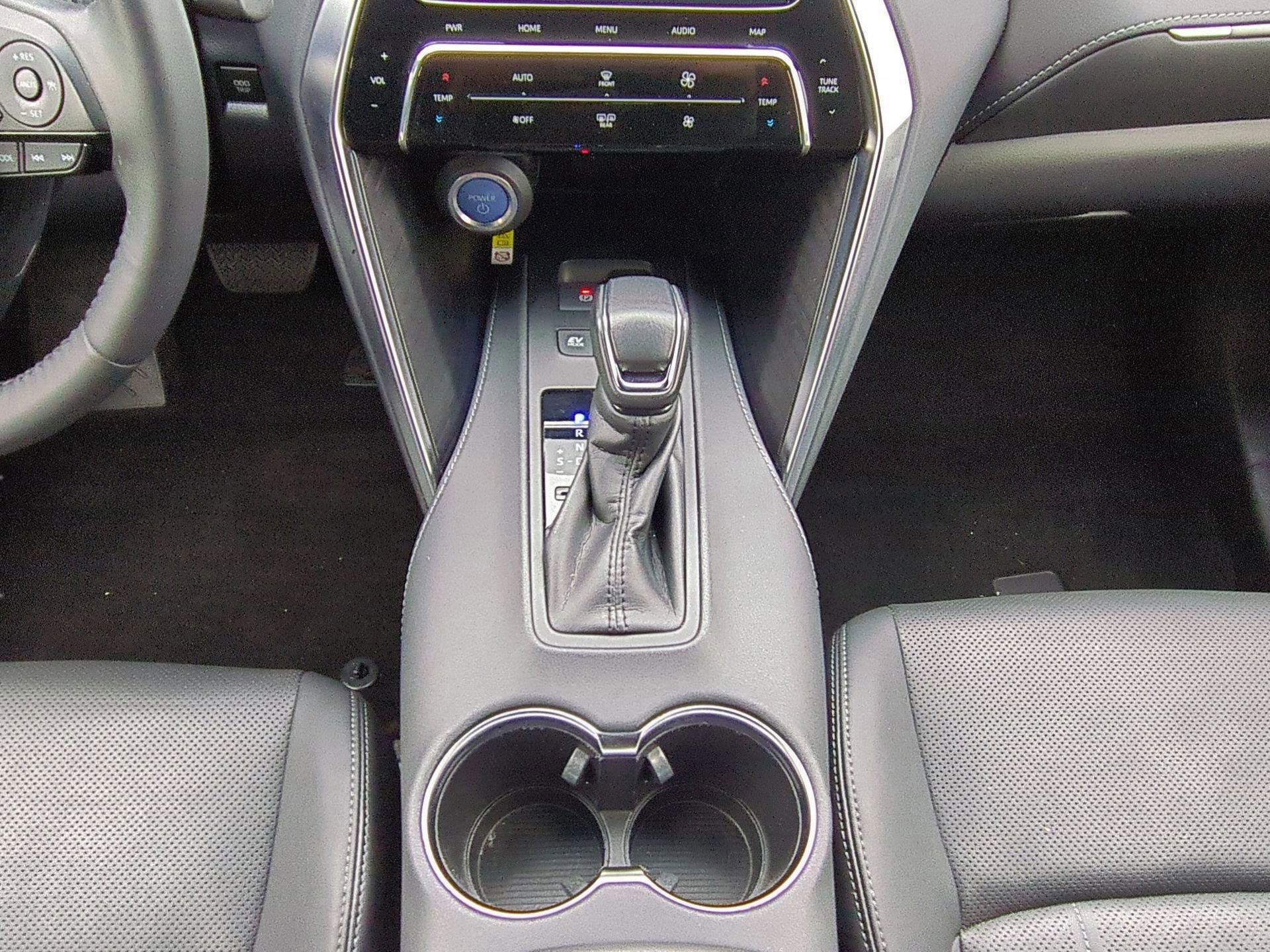 Used 2022 Toyota Venza Limited w/ Advanced Technology Package image 15