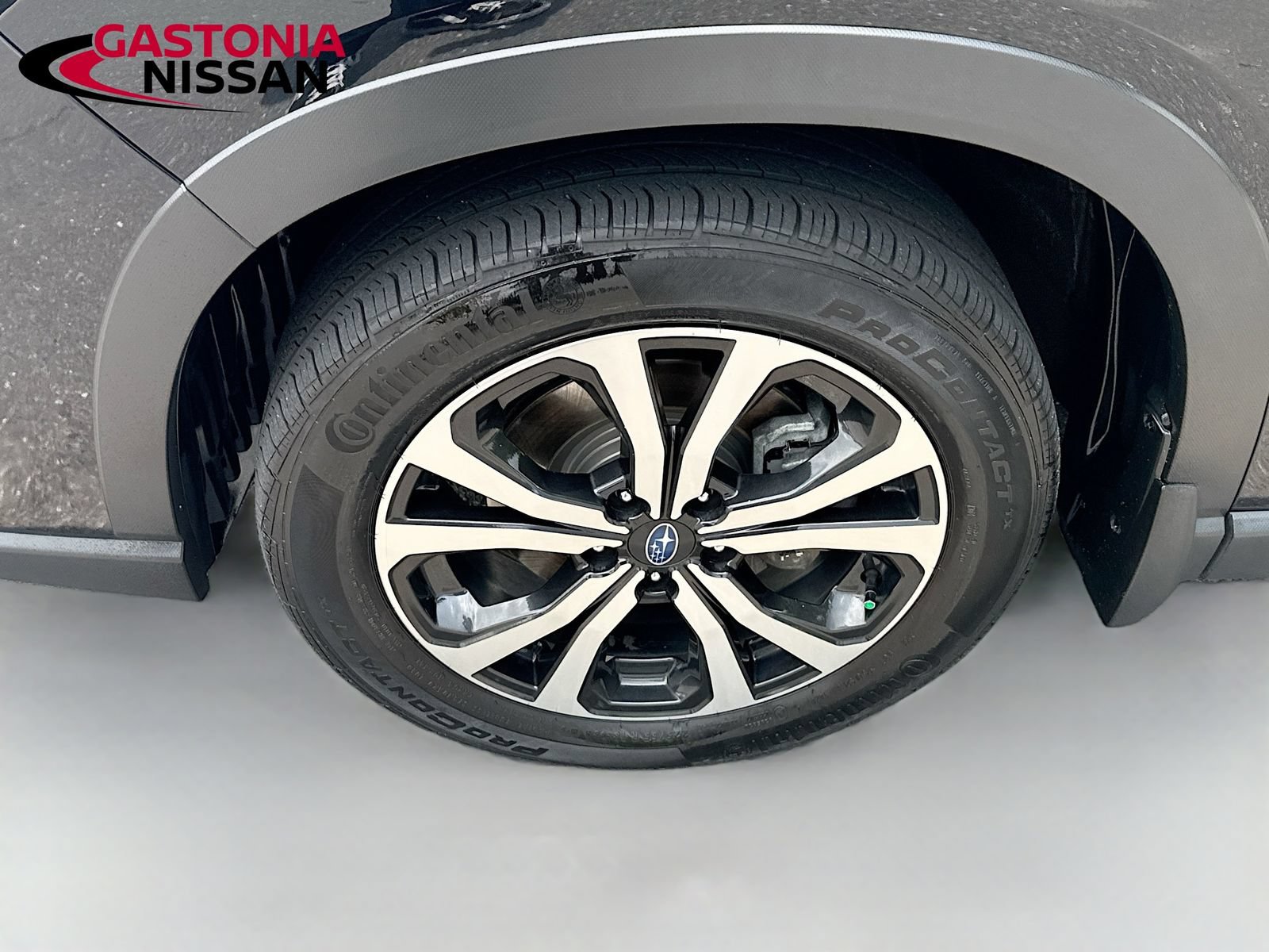 Used 2023 Subaru Forester Limited AWD/4WD image 35