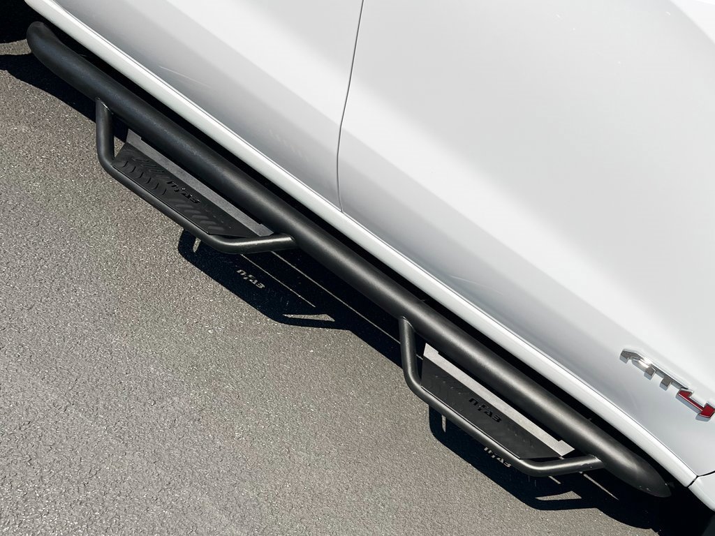 Used 2024 GMC Sierra 1500 AT4 image 17