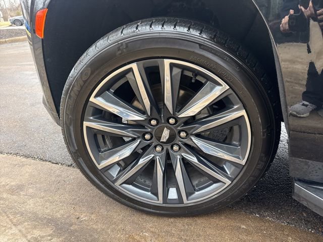 Used 2023 Cadillac Escalade Sport image 11