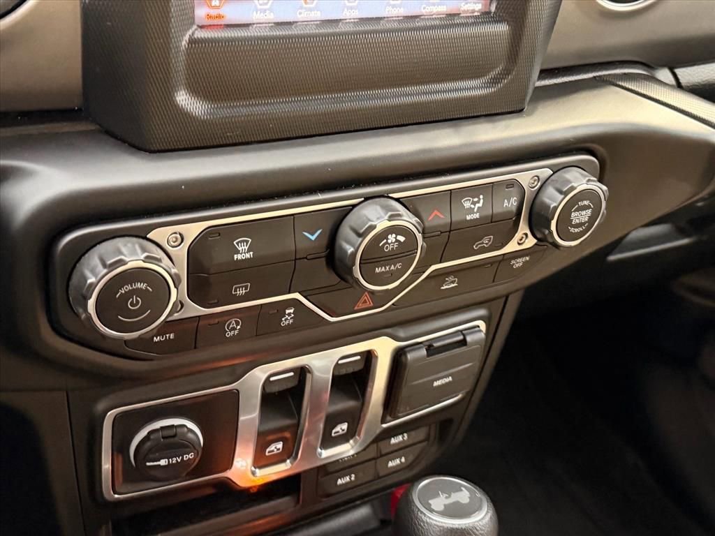 Used 2023 Jeep Wrangler Sport S image 21