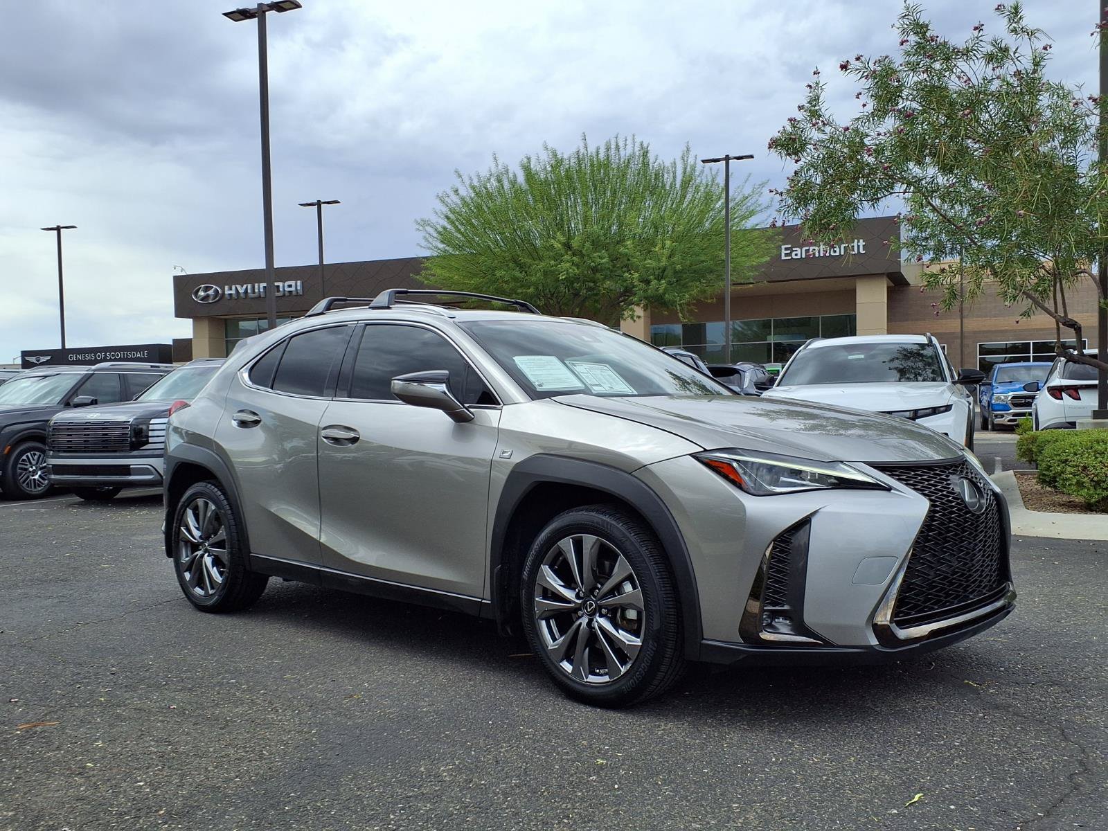 Used 2019 Lexus UX 200 F Sport w/ F Sport Premium Package FWD image 8