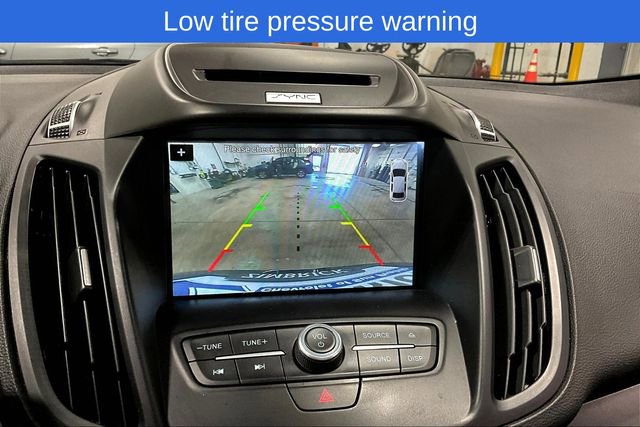 Used 2017 Ford Escape SE w/ Equipment Group 201A image 18