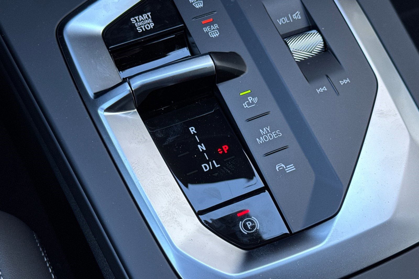 Used 2026 BMW 228i w/ Technology Package image 16