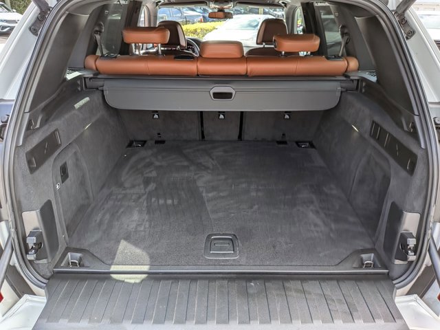 Used 2022 BMW X5 M50i w/ Executive Package image 6