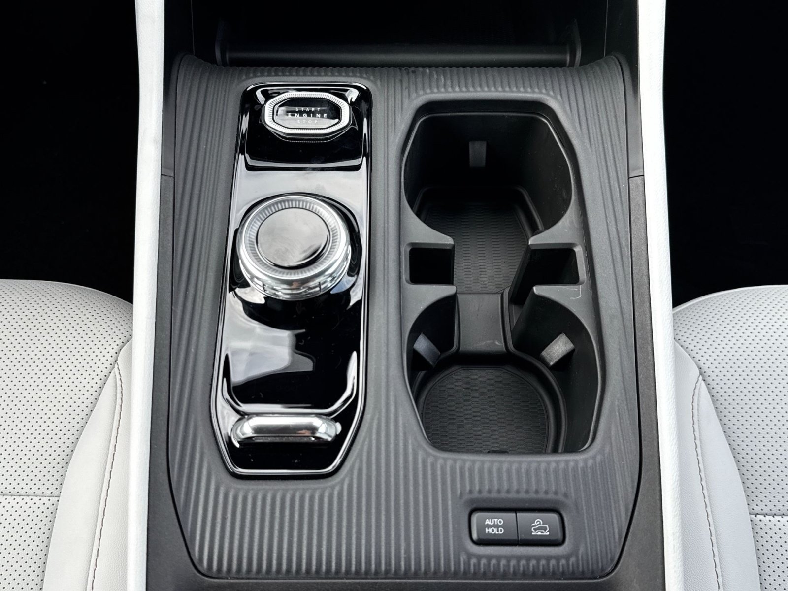 New 2026 Jeep Cherokee Limited AWD/4WD image 21