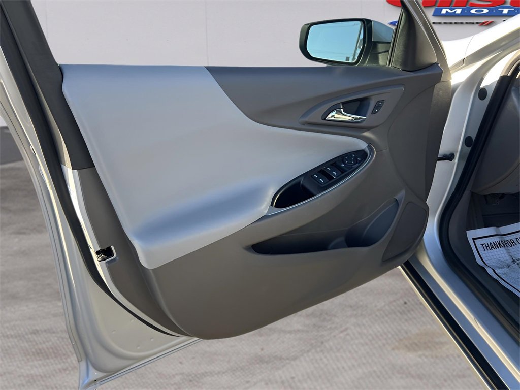 Used 2020 Chevrolet Malibu LT image 9