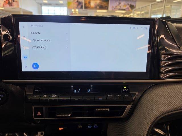 Used 2025 Toyota Camry SE w/ Multimedia Upgrade Package FWD image 24