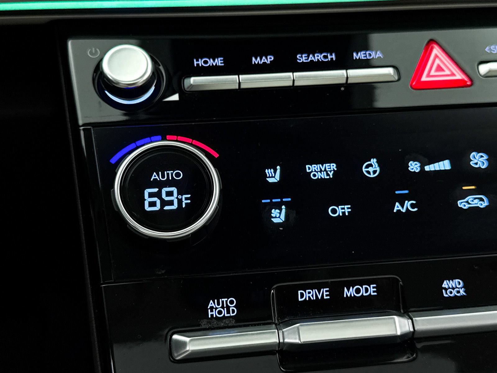 Used 2024 Hyundai Santa Fe Calligraphy AWD/4WD image 26