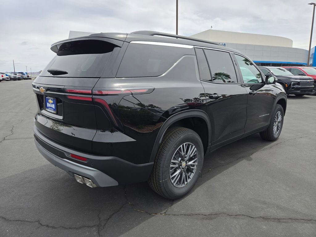 New 2026 Chevrolet Traverse LT w/ Driver Confidence Package FWD image 4