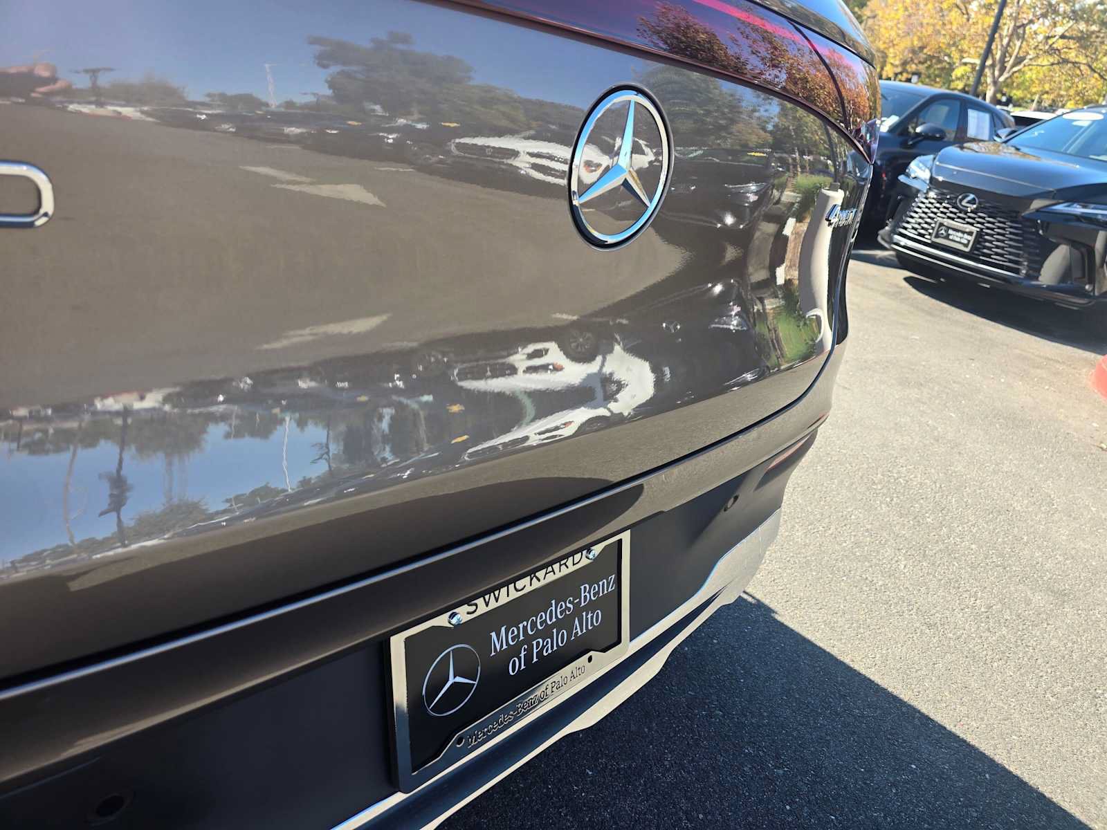 New 2027 Mercedes-Benz EQS 400 4MATIC SUV image 13