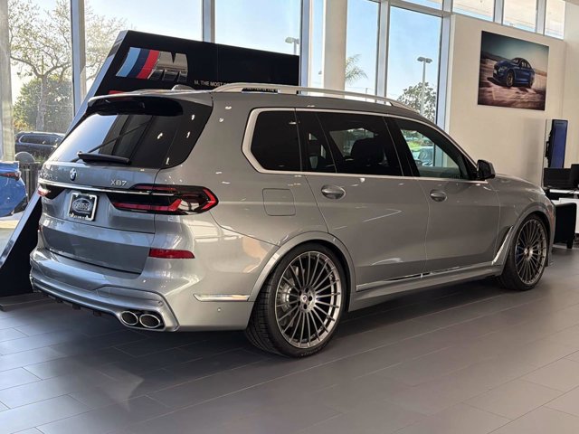 New 2026 BMW ALPINA XB7 image 3