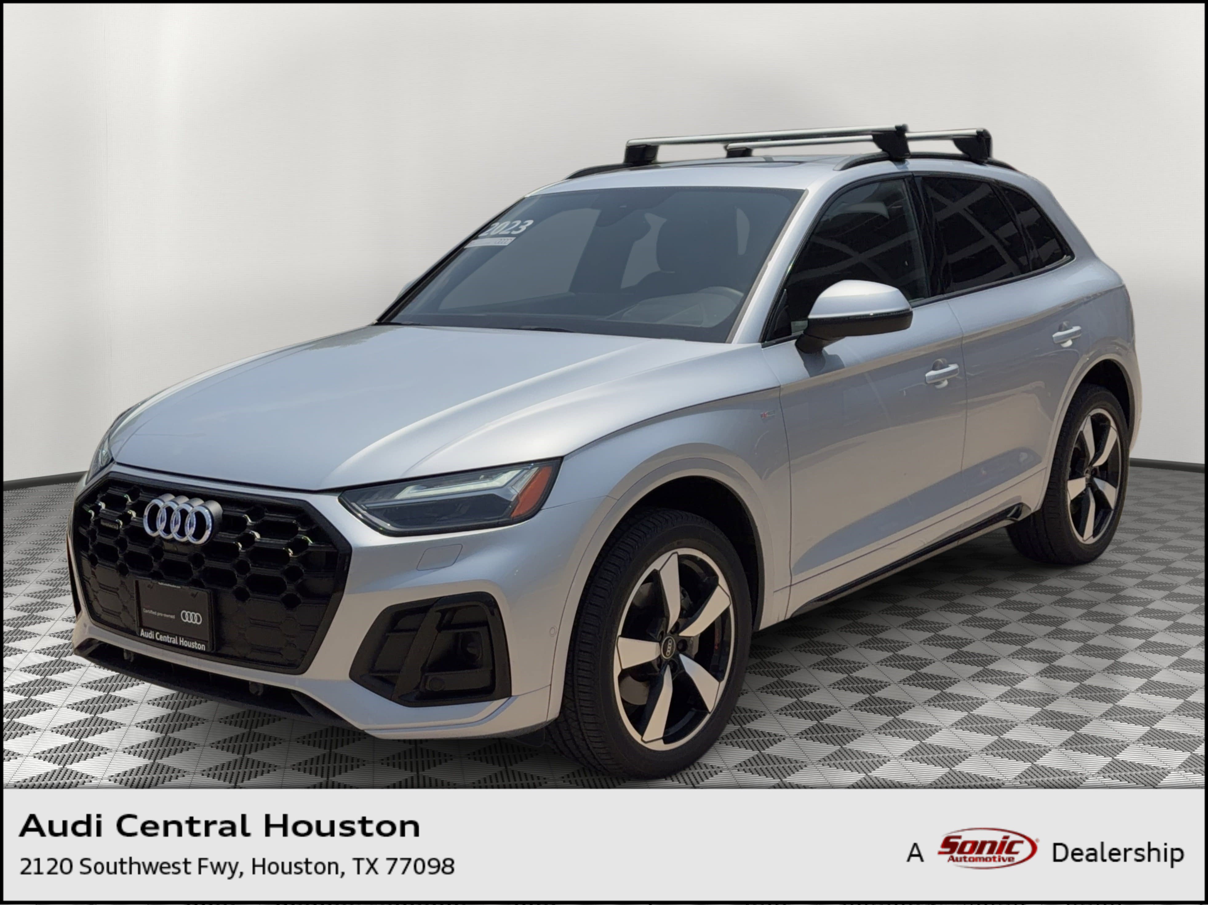 Used 2023 Audi Q5 2.0T Prestige w/ Prestige Package