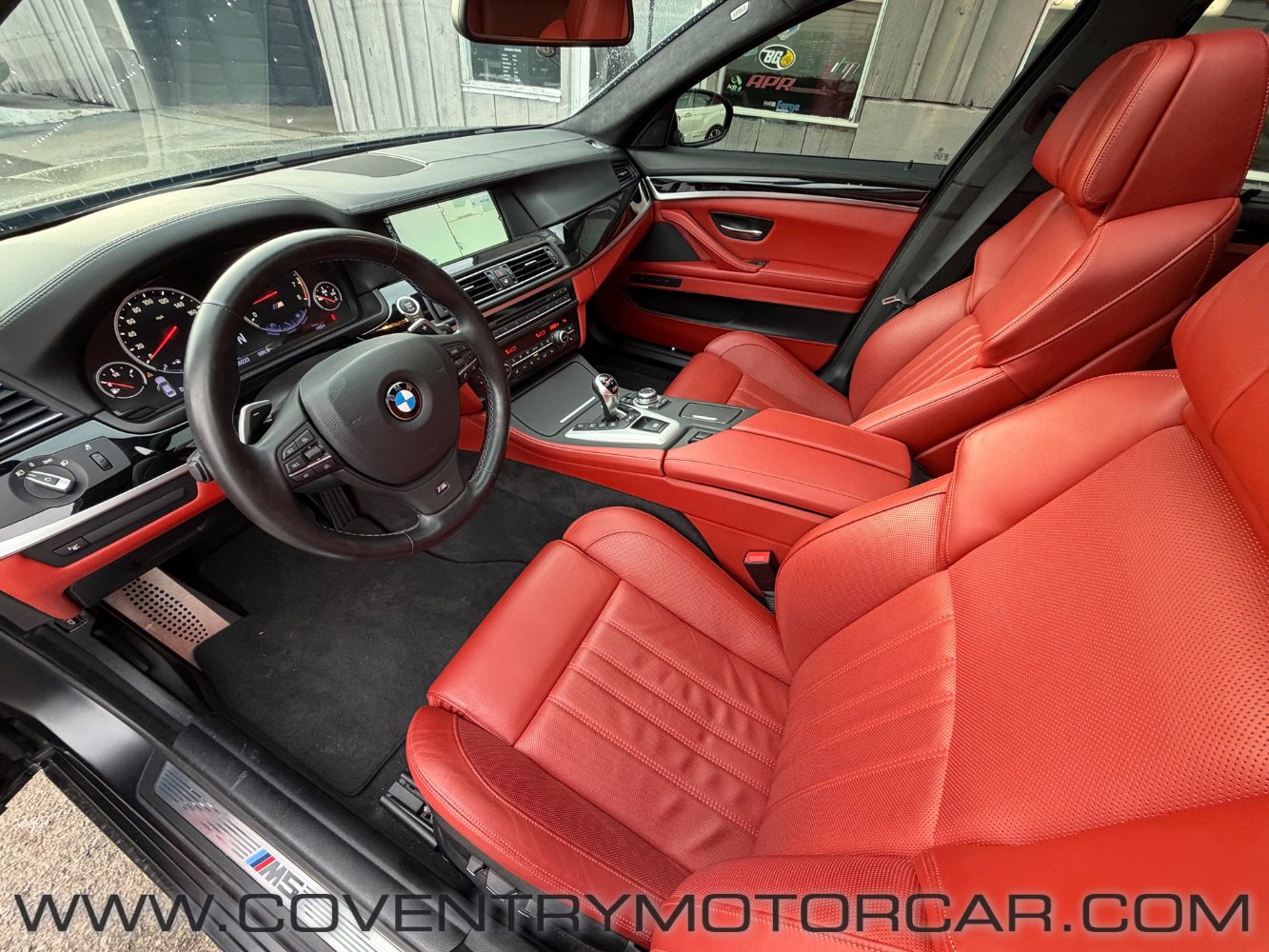 Used 2013 BMW M5 RWD image 34
