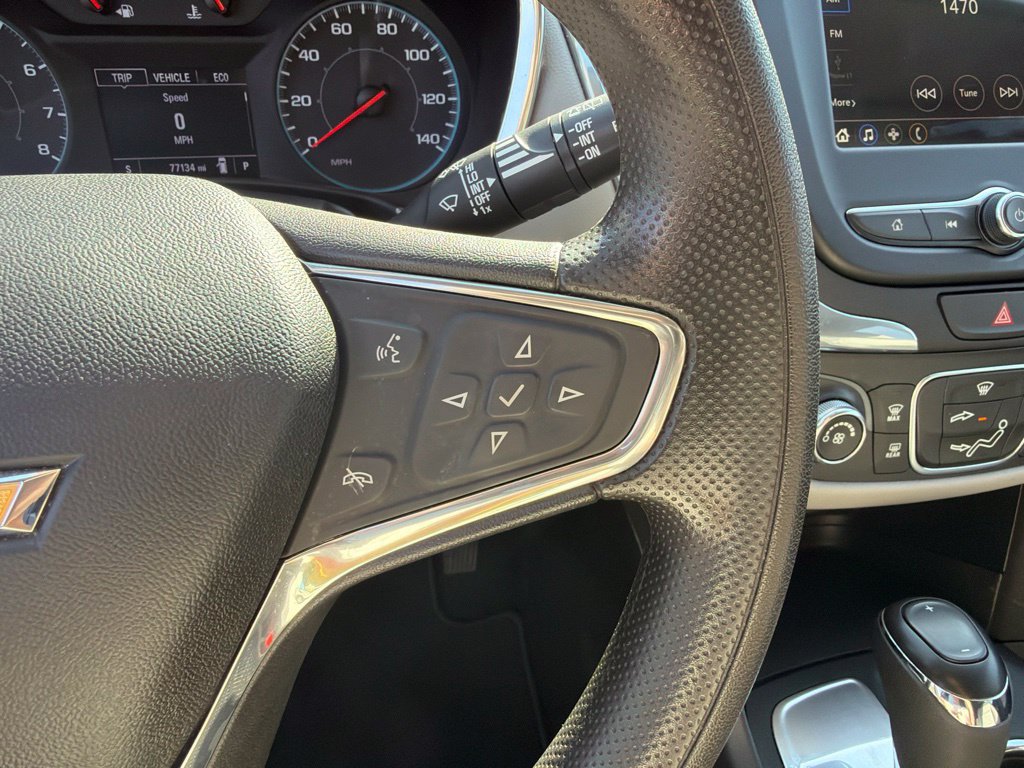 Used 2019 Chevrolet Equinox LS w/ LS Convenience Package FWD image 17