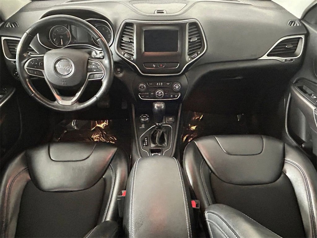 Used 2020 Jeep Cherokee Latitude Plus w/ Comfort/Convenience Group image 23