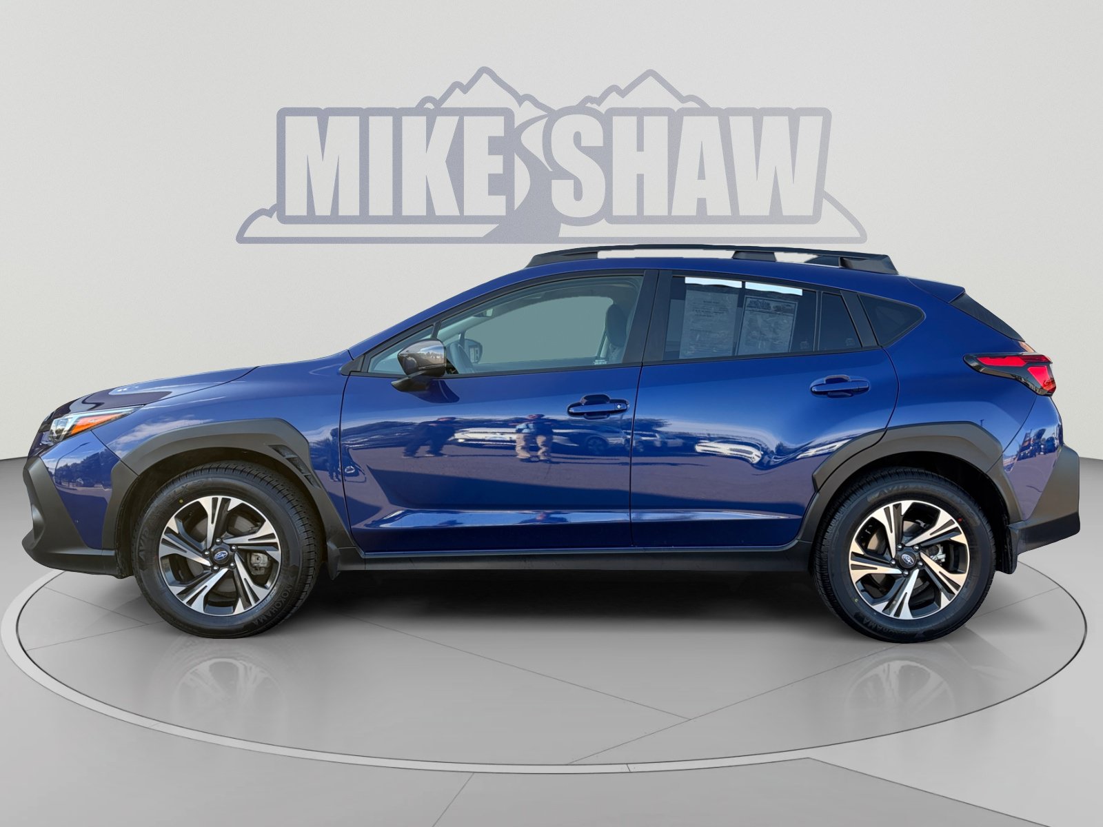 Used 2024 Subaru Crosstrek 2.0i Premium AWD/4WD image 2
