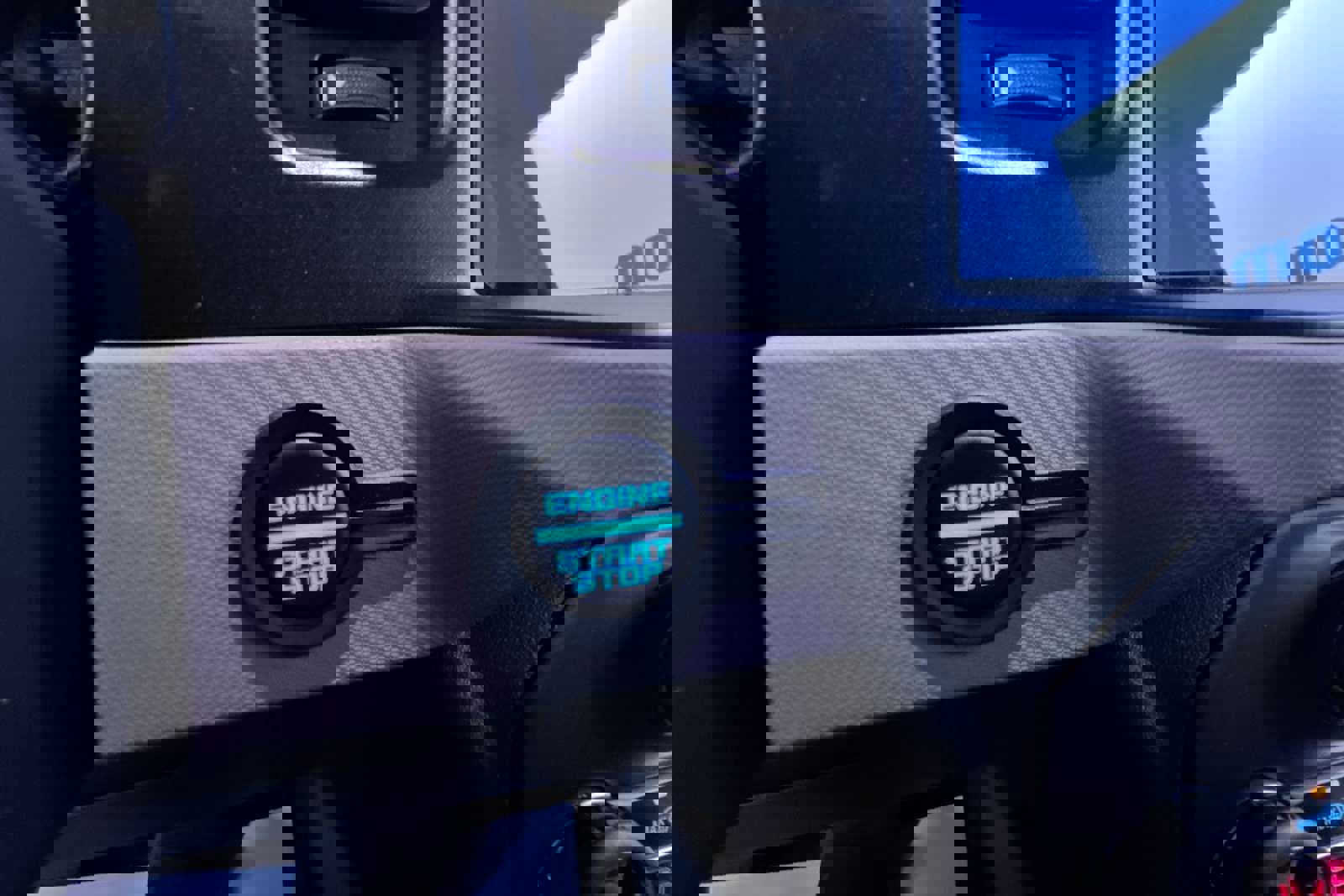 Used 2022 Ford Bronco Wildtrak image 17