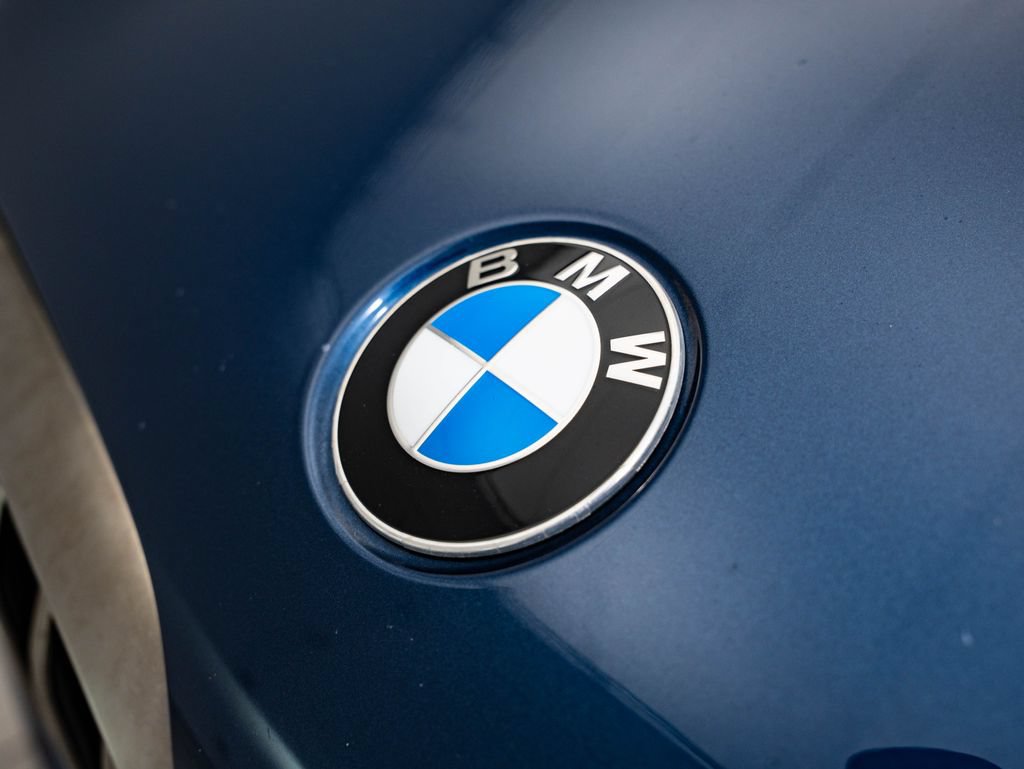 Used 2022 BMW X5 M50i AWD/4WD image 3