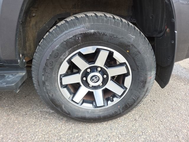 Used 2020 Toyota 4Runner TRD Off-Road image 65