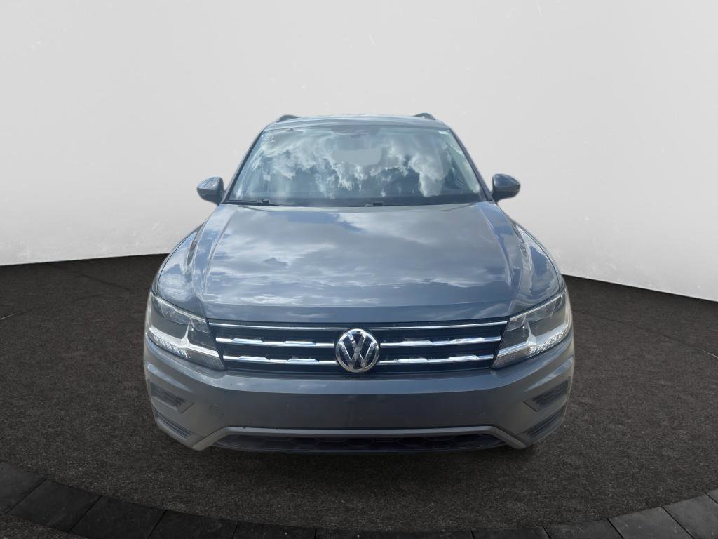 Used 2021 Volkswagen Tiguan SEL AWD/4WD image 2