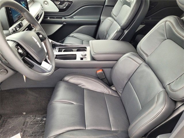 New 2025 Lincoln Aviator Reserve w/ Equipment Group 201A image 9