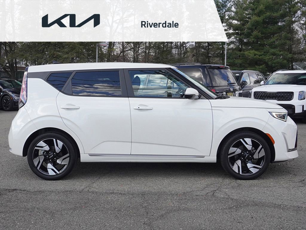 Used 2023 Kia Soul GT-Line w/ GT-Line Technology Package image 19