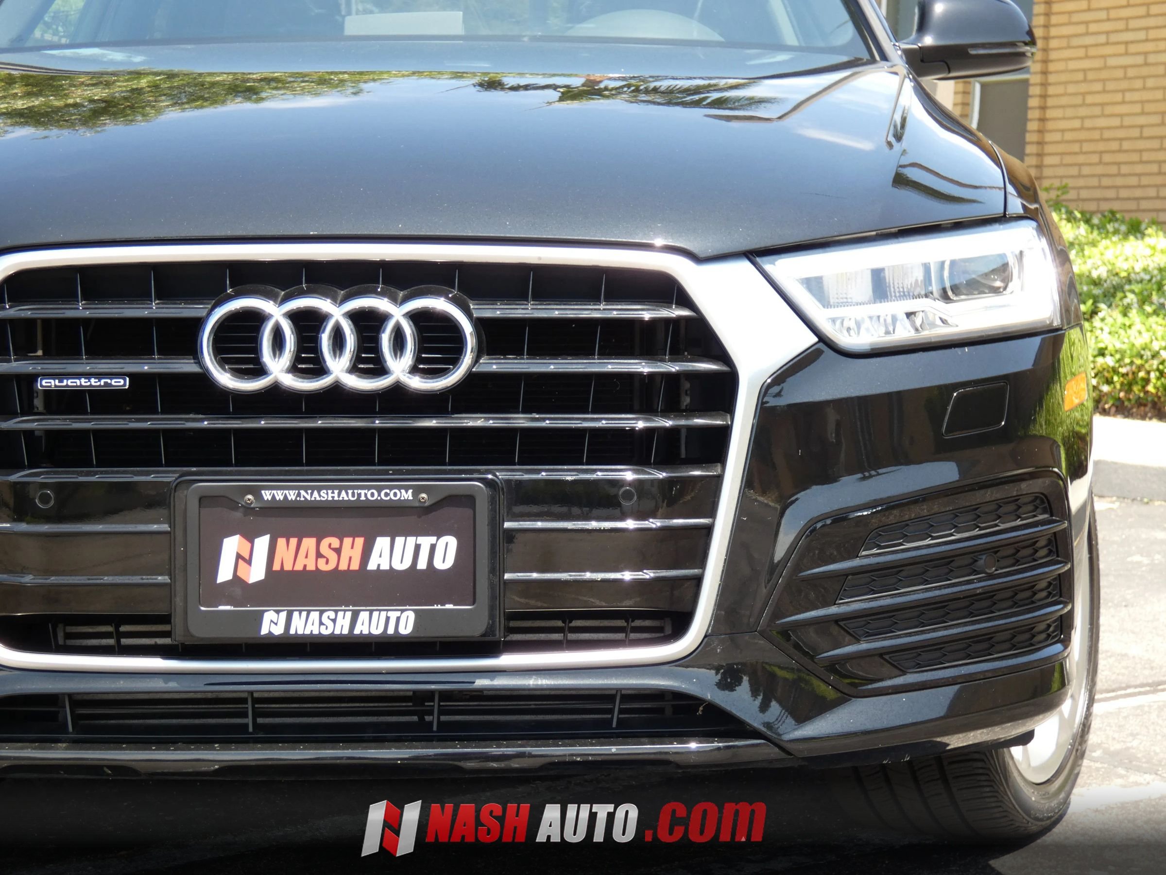 Used 2018 Audi Q3 2.0T Premium Plus w/ Premium Plus Package AWD/4WD image 19