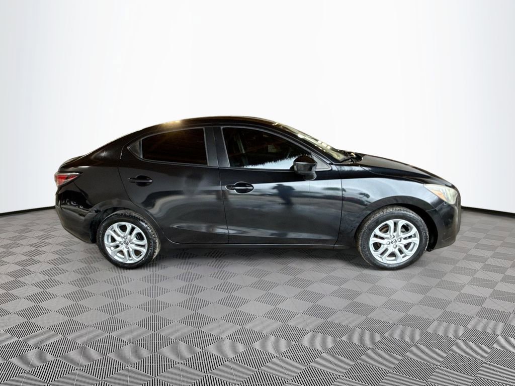 Used 2016 Scion iA image 5