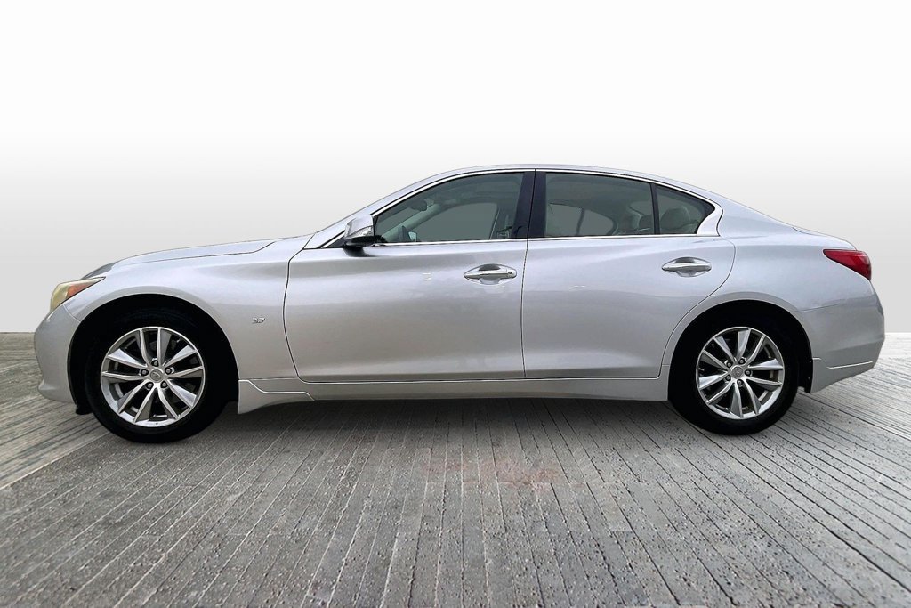Used 2014 INFINITI Q50 Premium w/ Navigation Package AWD/4WD image 4