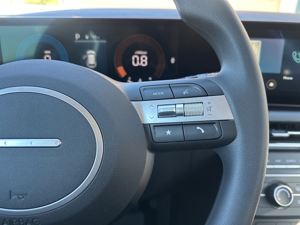 New 2026 Hyundai Tucson SE image 19