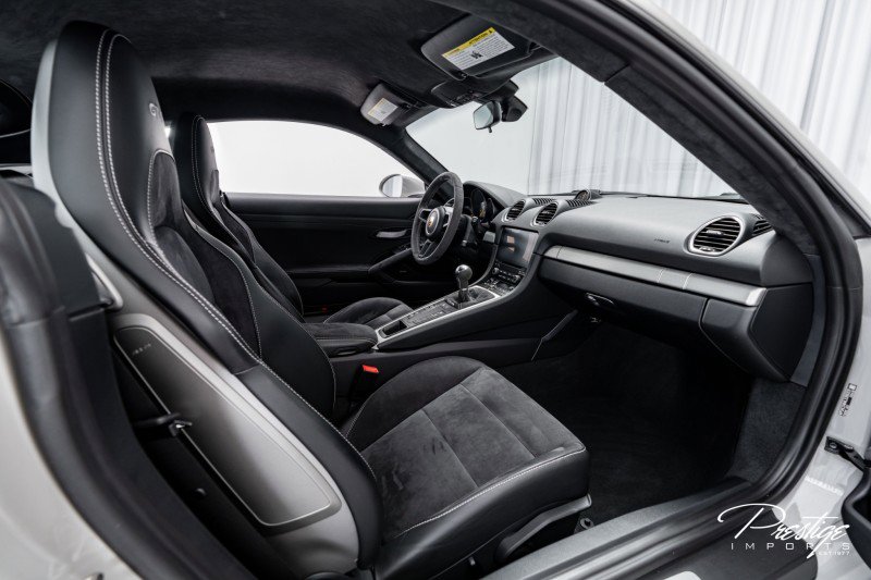 Used 2020 Porsche 718 Cayman GT4 image 39