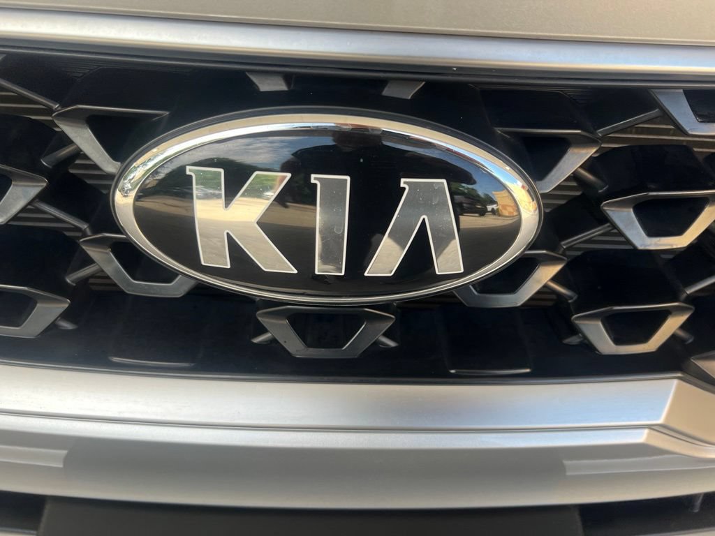 Certified 2021 Kia Sorento LX AWD/4WD image 29