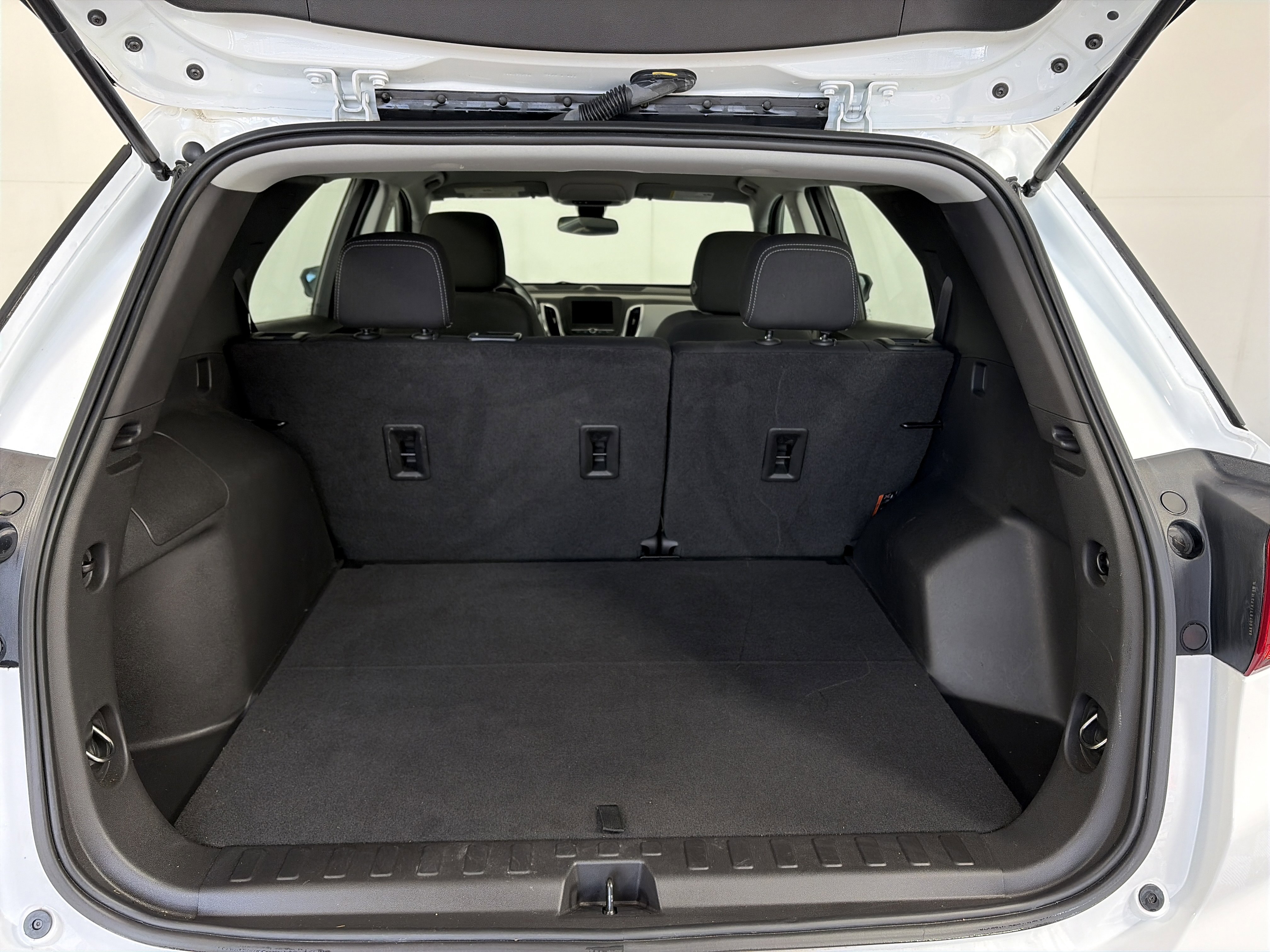 Certified 2021 Chevrolet Equinox LS image 14