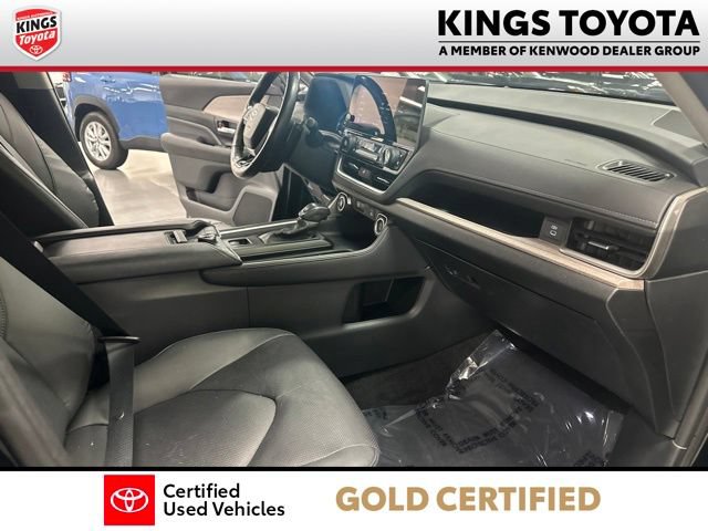 Certified 2024 Toyota Grand Highlander AWD image 25