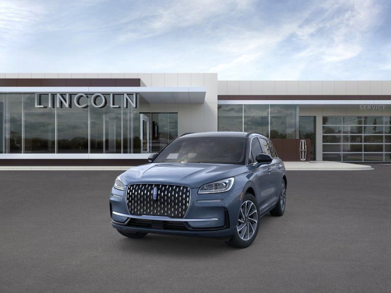 New 2025 Lincoln Corsair Grand Touring w/ Towing Package AWD/4WD image 2