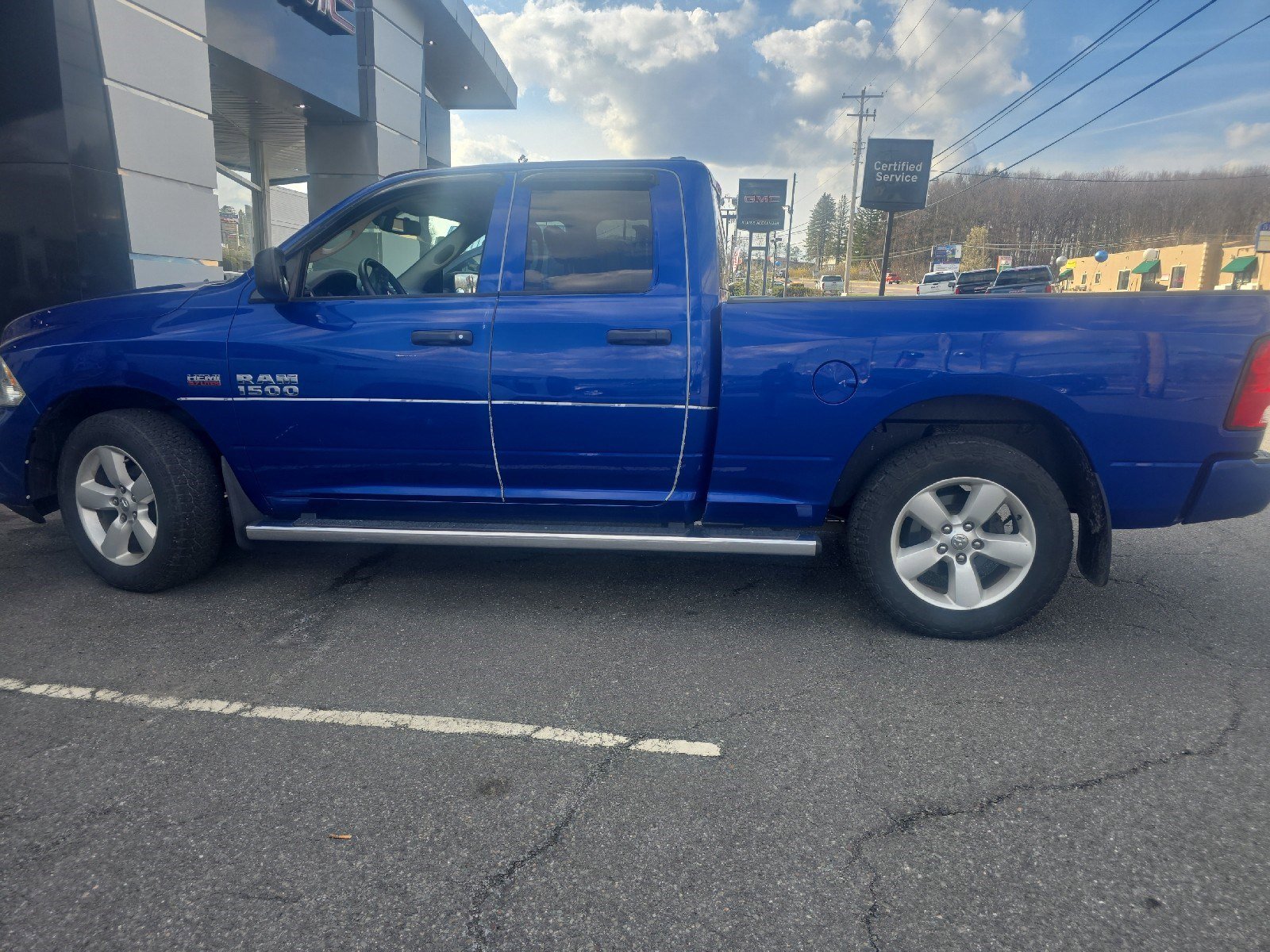 Used 2015 RAM 1500 Express video 3