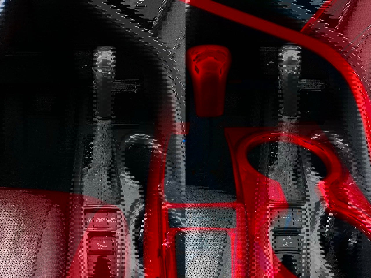 Used 2020 Toyota Camry XSE image 25