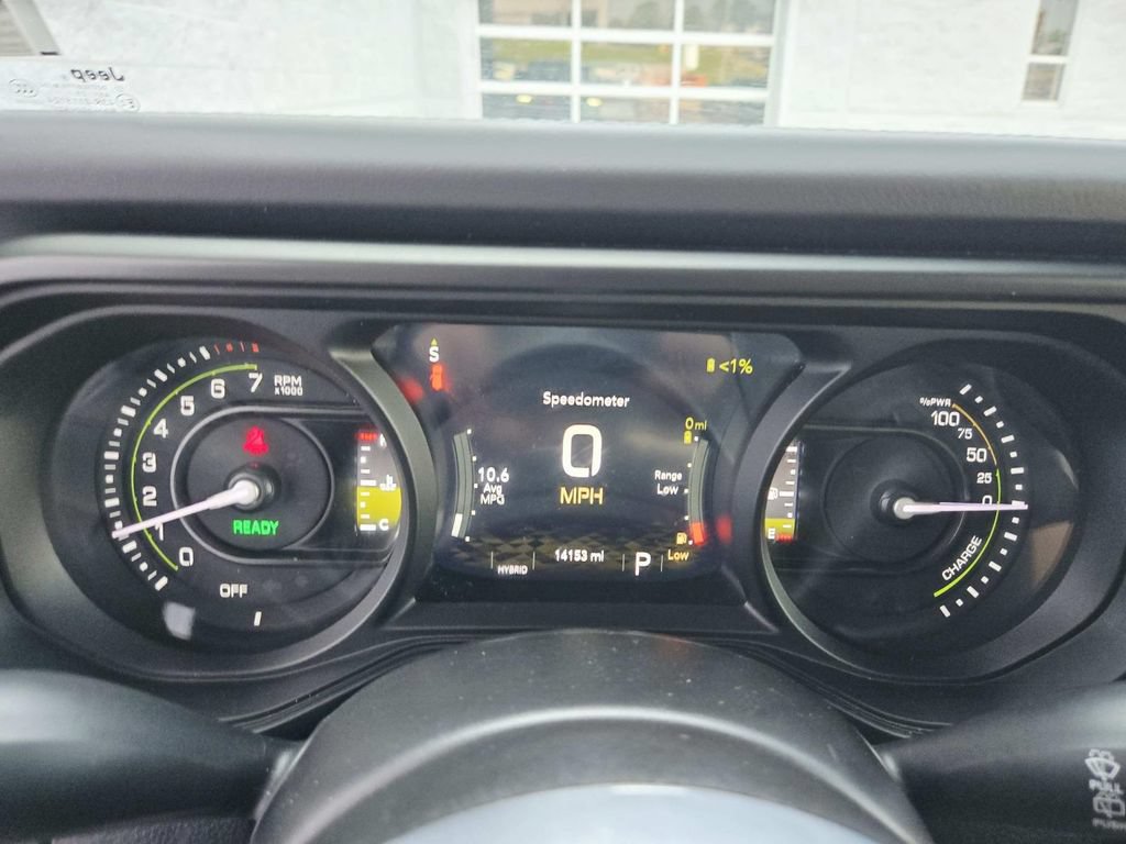 Certified 2025 Jeep Wrangler Unlimited Sahara AWD/4WD image 25