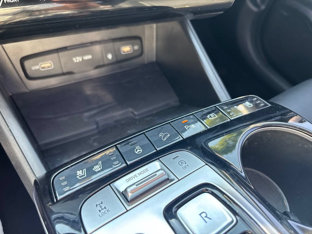 Certified 2023 Hyundai Tucson Limited AWD/4WD image 29