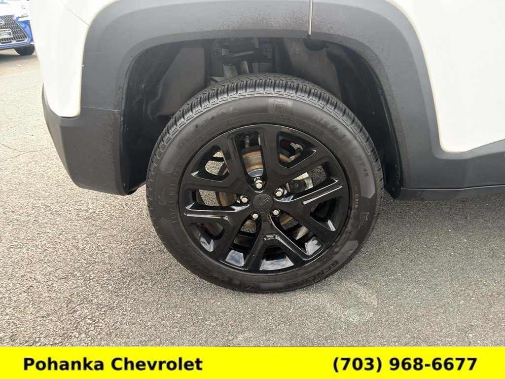 Used 2023 Jeep Renegade Altitude w/ Sun/Sound Group AWD/4WD image 29