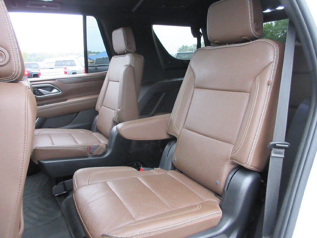 Certified 2023 Chevrolet Tahoe High Country w/ Premium Package 2 AWD/4WD image 23