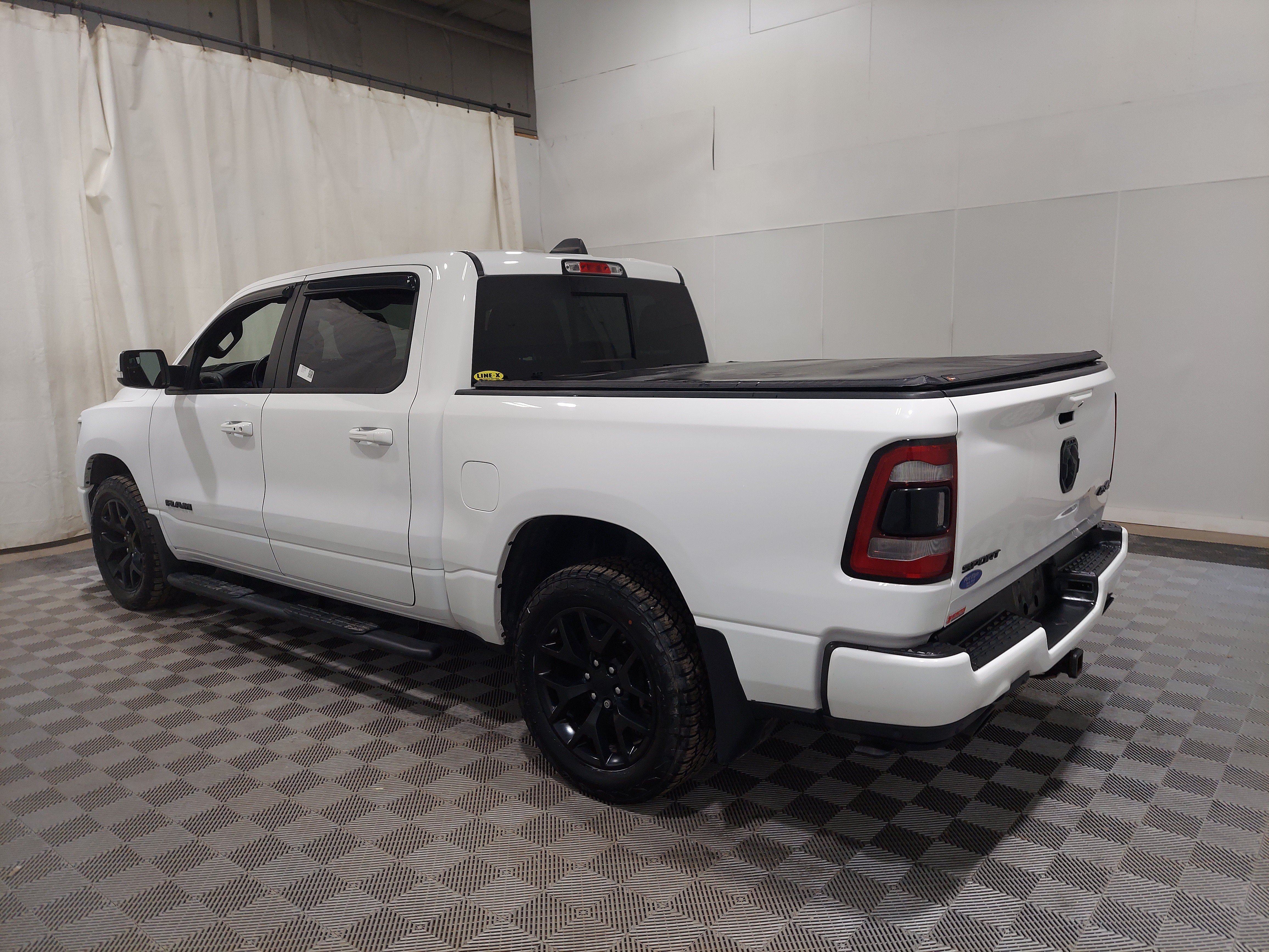 Used 2020 RAM 1500 Sport w/ Advanced Safety Group AWD/4WD image 2