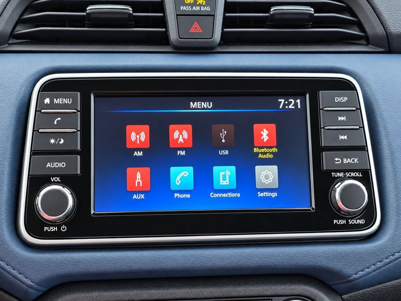 Used 2025 Nissan Versa SV FWD image 15