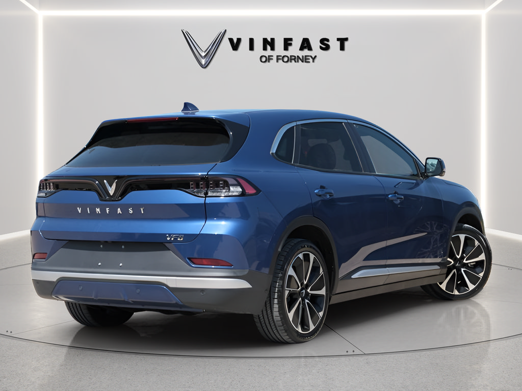 New 2025 VinFast VF 8 Plus AWD/4WD image 3